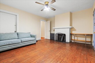 1003 Center St NW-Unit -A in Atlanta, GA - Building Photo - Building Photo