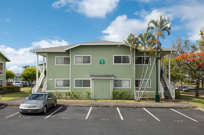 Mililani Parkway in Mililani, HI - Foto de edificio - Building Photo