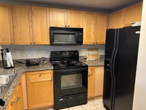 777 7th St NW in Washington, DC - Building Photo - Building Photo