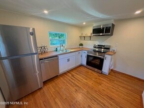 5336 Alpha Ave in Jacksonville, FL - Building Photo - Building Photo