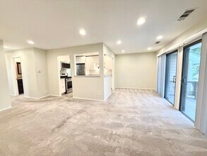 70 Margate Ct in Schaumburg, IL - Building Photo - Building Photo