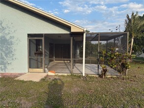 502 Corinne Dr in Lehigh Acres, FL - Building Photo - Building Photo