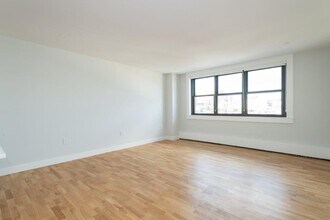 107 Columbia Rd in Boston, MA - Building Photo - Building Photo