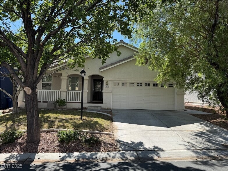 7833 Hidden Village Ave, Unit 4801-11 in Las Vegas, NV - Building Photo