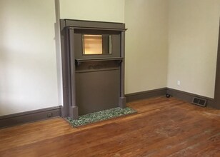 3205 Arsenal St, Unit 3205 in St. Louis, MO - Foto de edificio - Building Photo