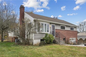 7 Hillside Terrace in Monroe, NY - Building Photo - Building Photo