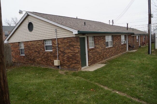 5265 College Corner Pike-Unit -2 in Oxford, OH - Building Photo - Building Photo