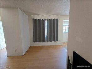 6228 Ilanos Ln in Las Vegas, NV - Building Photo - Building Photo