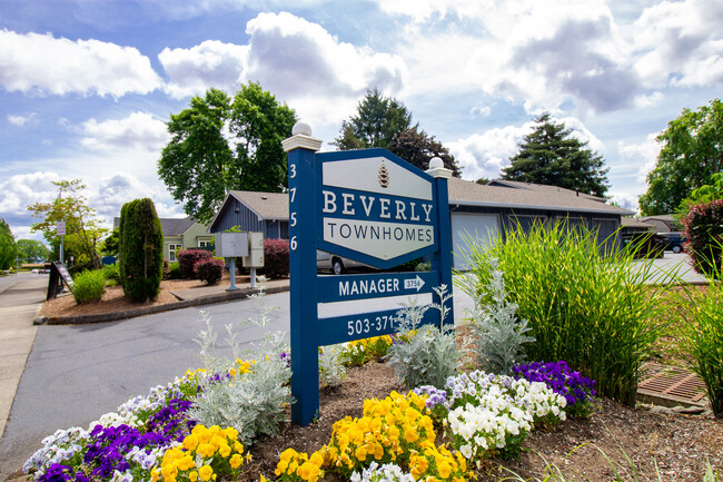 Beverly Townhomes in Salem, OR - Building Photo - Building Photo