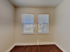 6237 Emerald Hls Wy in Wesley Chapel, FL - Building Photo - Building Photo