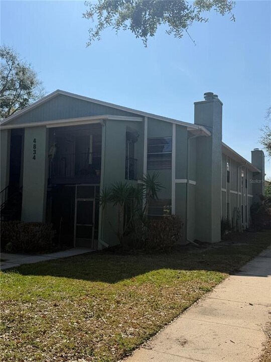 4834 S Semoran Blvd in Orlando, FL - Building Photo