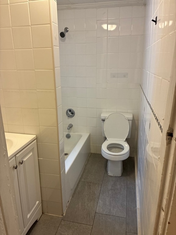 1725 Commonwealth Ave in Boston, MA - Building Photo - Building Photo