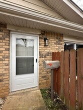 4701 Flat Shoals Rd in Union City, GA - Building Photo - Building Photo