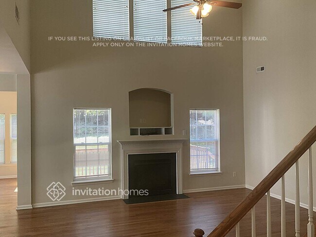 2201 Baggins Ln in Charlotte, NC - Building Photo - Building Photo