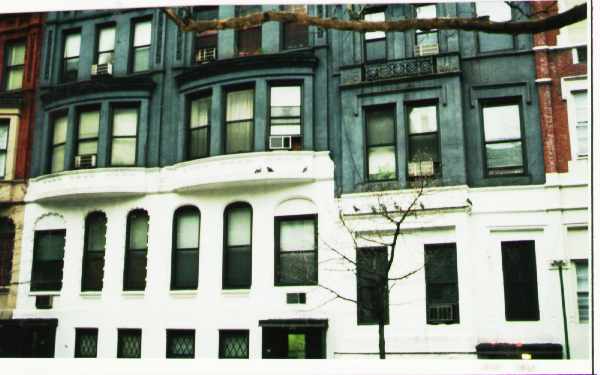 28 W 83rd St in New York, NY - Building Photo - Building Photo