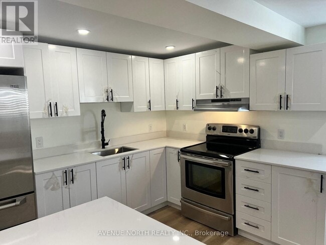 480 River Rd in Ottawa, ON - Building Photo - Building Photo