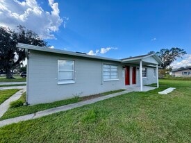 4204 Sunnyside Dr in Lakeland, FL - Building Photo