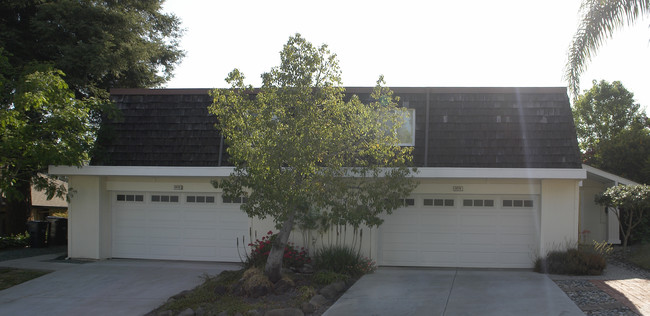 1070-1072 Esplanade Pl in Walnut Creek, CA - Foto de edificio - Building Photo