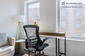780 Morrissey Blvd, Unit FL5-ID1122 in Boston, MA - Foto de edificio - Building Photo