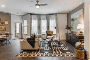 4201 Lomo Alto Dr in Highland Park, TX - Building Photo