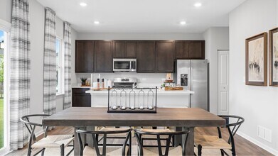 11436 Thomas St in Winfield, IN - Building Photo - Building Photo