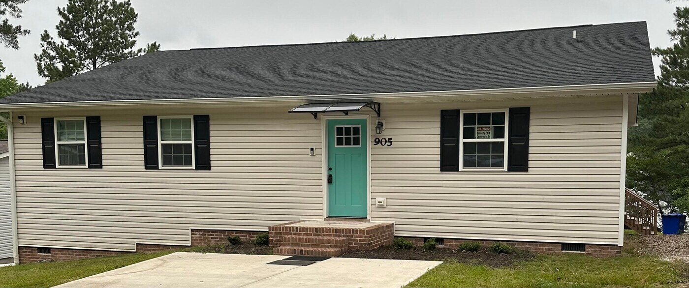 905 Ardmore Dr in Durham, NC - Building Photo