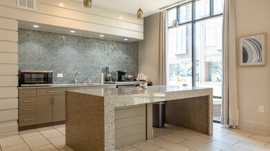 Langston, The in Charlotte, NC - Foto de edificio - Interior Photo