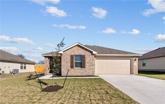 1605 Mesa Verde Dr in Killeen, TX - Building Photo