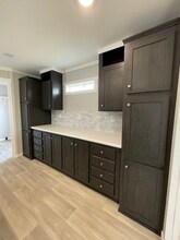 15949 S Flores St in San Antonio, TX - Building Photo - Building Photo