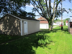 3710 S Hanna St in Fort Wayne, IN - Building Photo - Building Photo