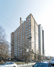 Tilden Towers I in Bronx, NY - Foto de edificio - Building Photo