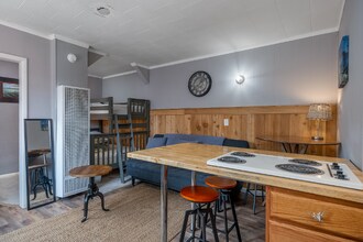 339 5th St W in Columbia Falls, MT - Building Photo - Building Photo