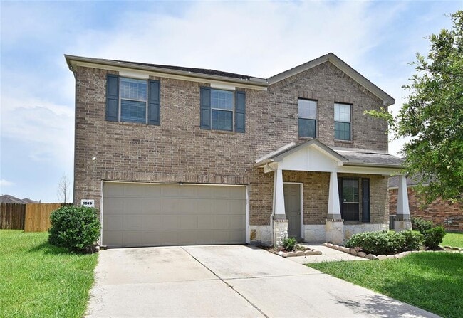 property at 1019 Messina Ln