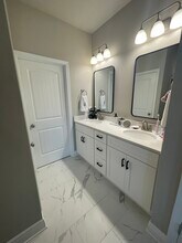 9800 Nature Creek Blvd in Bellview, FL - Building Photo - Building Photo