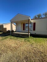 1907 S Seminole St in Amarillo, TX - Building Photo