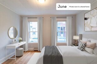 Room in Shared 3 bed/1 bath home in Cambridge, MA - Building Photo