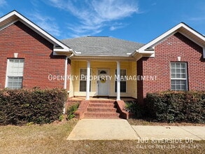 100 Riverside Dr in Dothan, AL - Building Photo - Building Photo