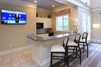 Camden Governors Village in Chapel Hill, NC - Building Photo - Building Photo