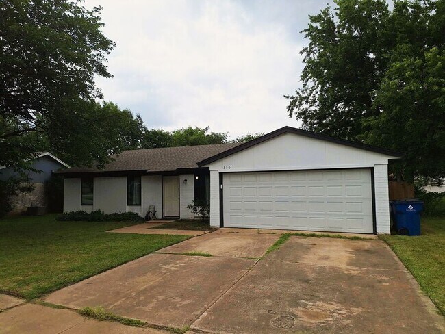 property at 316 N Heights Dr