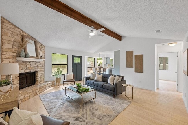 property at 3807 Rolling Hill