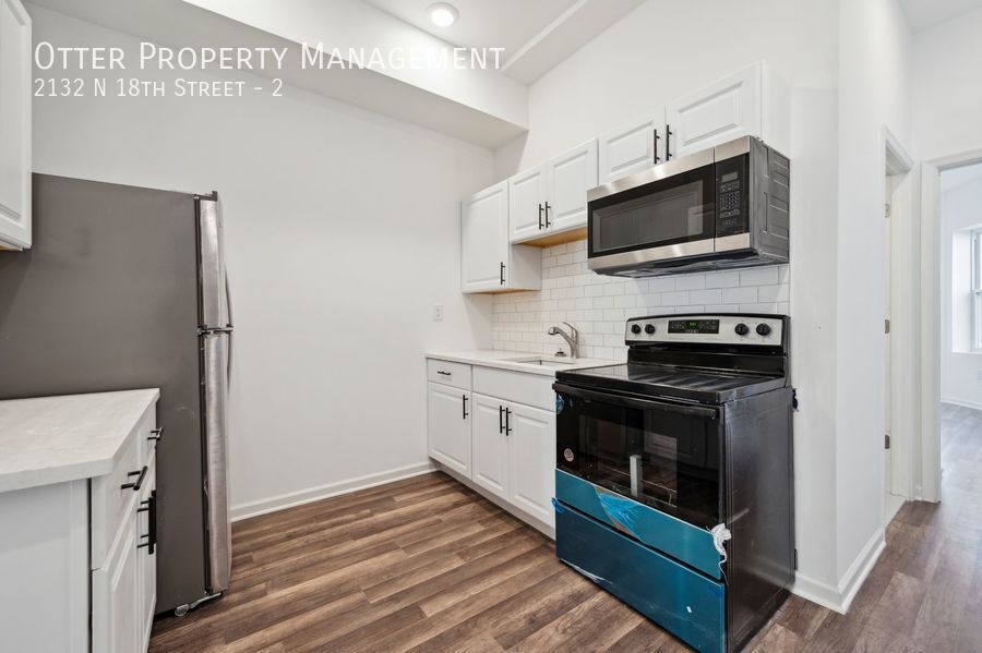 2132 N 18th St-Unit -2 in Philadelphia, PA - Building Photo