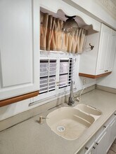 2050 Oleander Blvd in Fort Pierce, FL - Foto de edificio - Building Photo