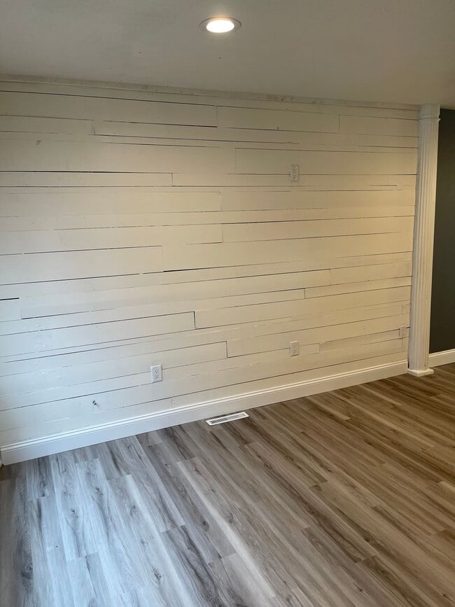 136 Vickie Lynn Ln in St. Robert, MO - Building Photo - Building Photo