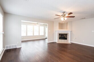 4834 Graham Lake Dr in Olive Branch, MS - Building Photo - Building Photo