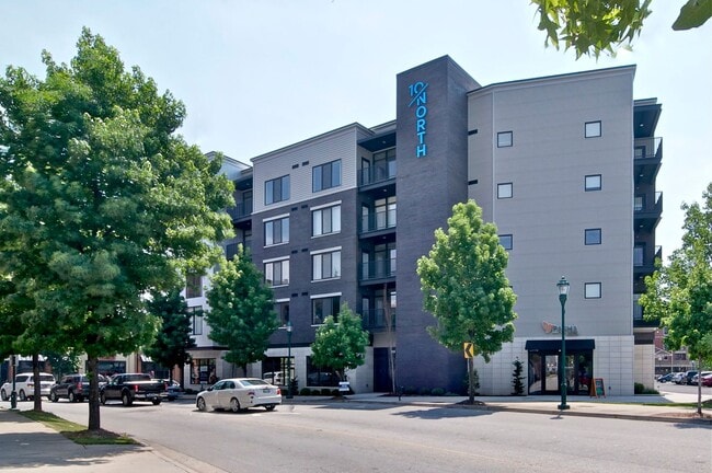 property at 20 Cherokee Blvd.