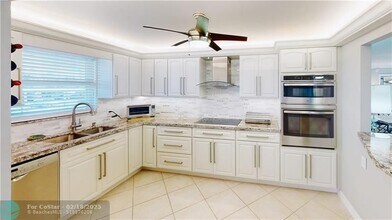 299 N Riverside Dr in Pompano Beach, FL - Building Photo - Building Photo