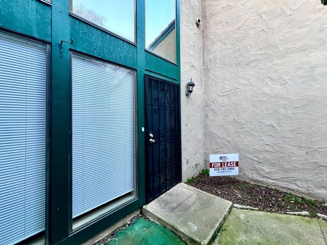 property at 5965 E Shields Ave