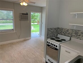 2805 NE 6th Ln in Wilton Manors, FL - Building Photo - Building Photo