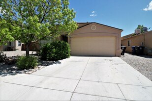 2416 Pomelo Pl NW in Albuquerque, NM - Building Photo