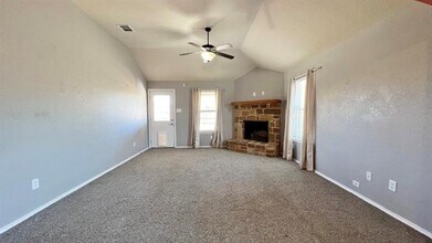 857 Sundance Rd in Stephenville, TX - Building Photo - Building Photo
